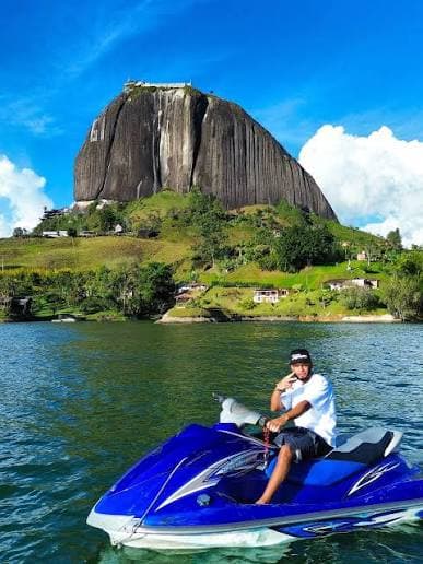 Guatape 4